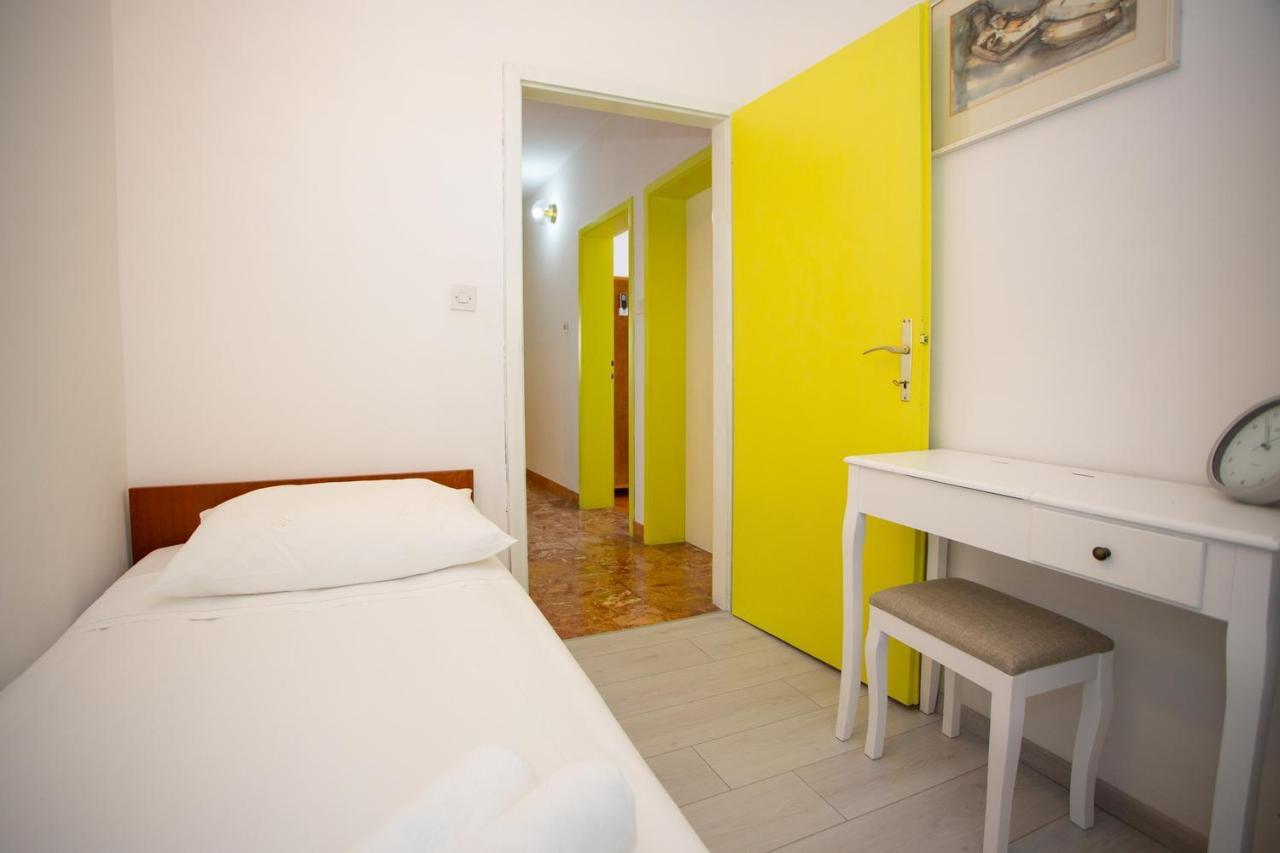 Apartment Nola Podgora Exterior photo